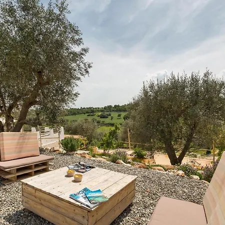 Trulli Delle Stelle Villa *